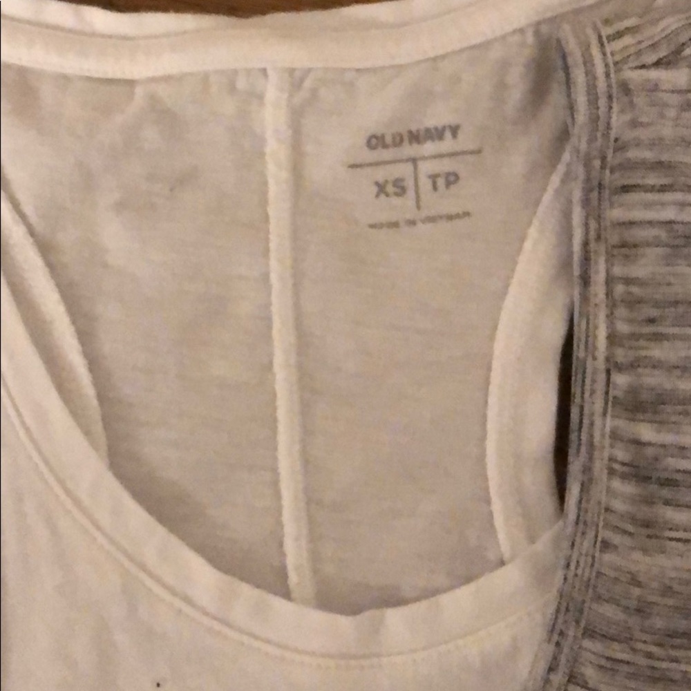 Tank top - Picture 2 of 3